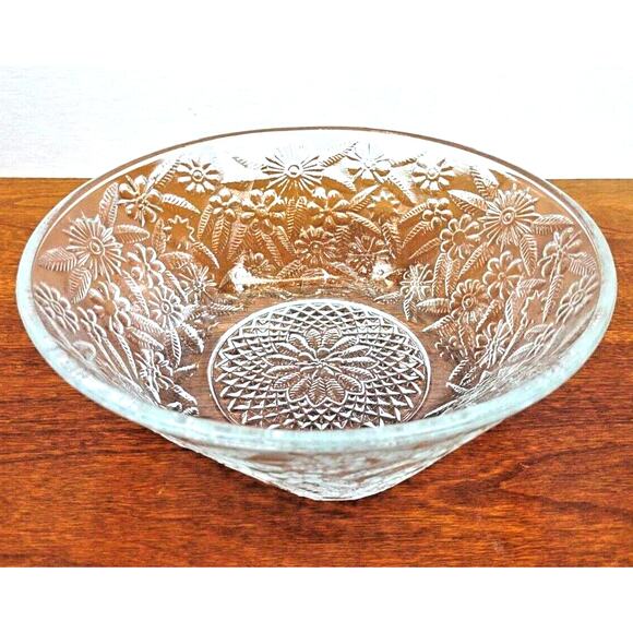 Vintage Indiana Glass PINEAPPLE & Floral Clear Salad Bowl 7½” Straight Rim 618 - Picture 5 of 6
